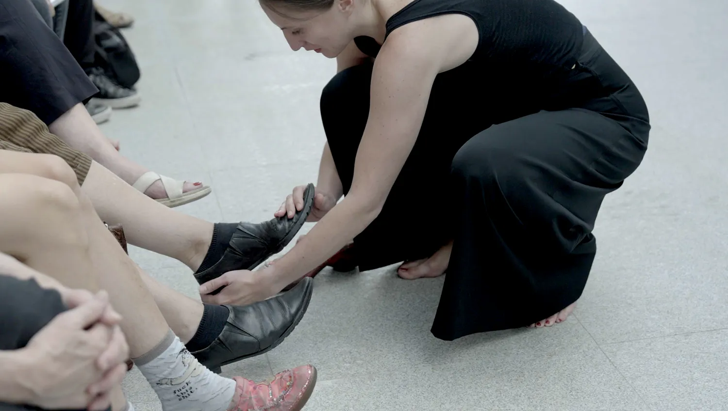 Обкладинка проєкту "Bigscale games" від Ярина Шумська, проєкт типу Перформенс, базується у Плоцьк, Польща